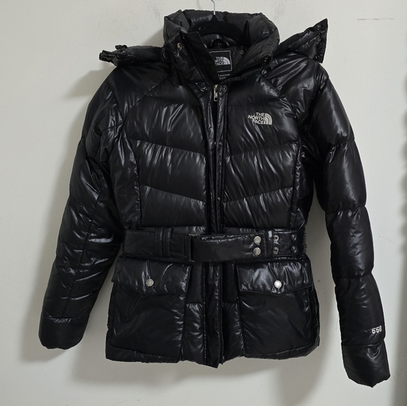 The North Face black Menlo belted puffer down jacket size S - Picture 6 of 15